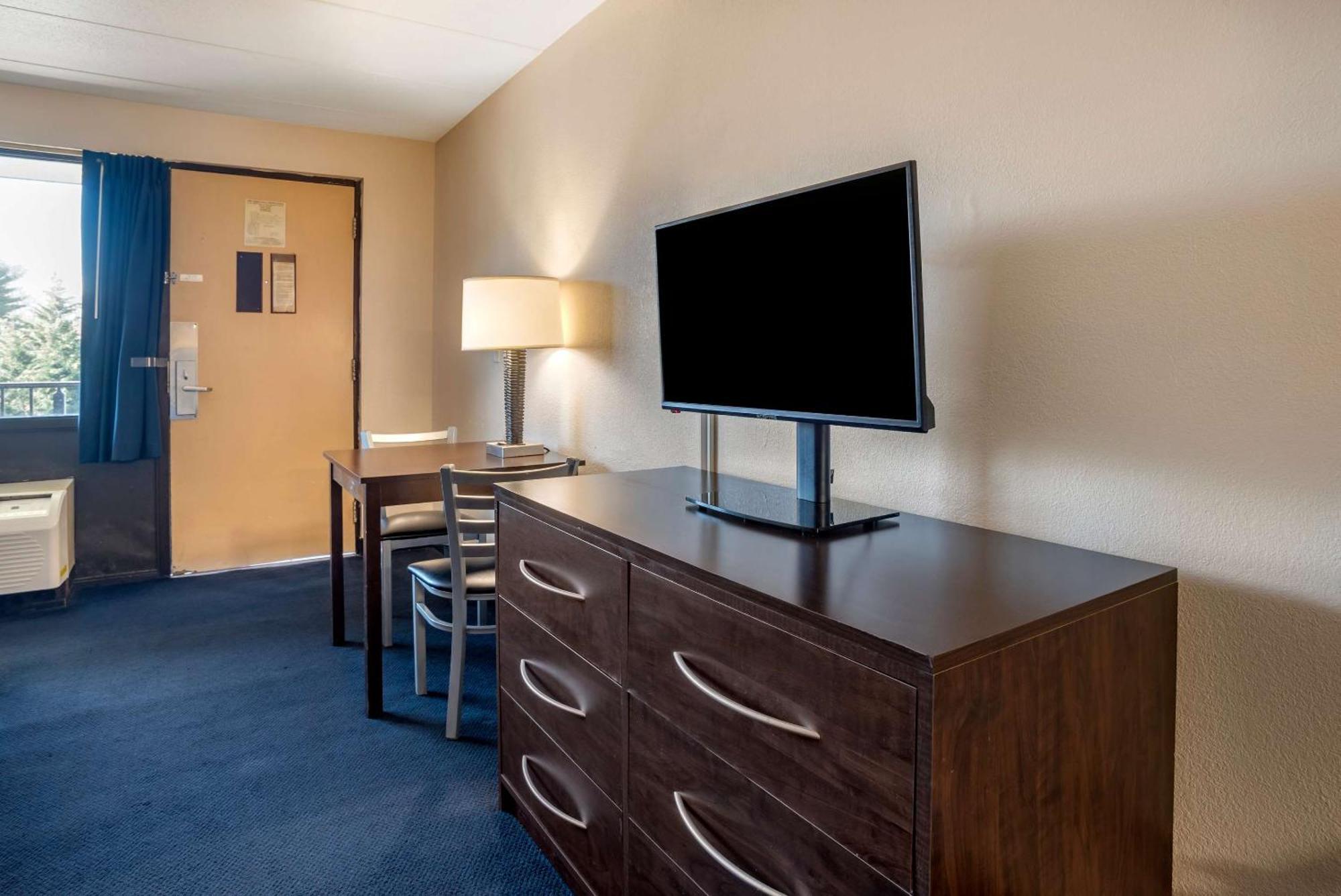 Econo Lodge Inn & Suites Rehoboth Beach Exterior foto